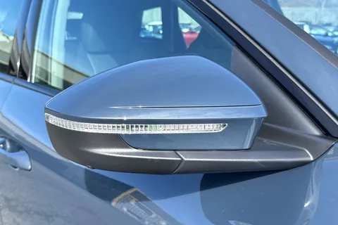 YK75JVD Audi Q6 E-Tron Q6 SUV Sport e-tron performance  225,00 kW Thumbnail #31