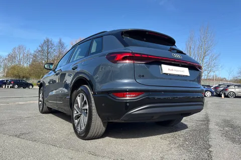 YK75JVD Audi Q6 E-Tron Q6 SUV Sport e-tron performance  225,00 kW Thumbnail #38