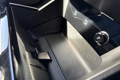 YK75JVD Audi Q6 E-Tron Q6 SUV Sport e-tron performance  225,00 kW Thumbnail #51