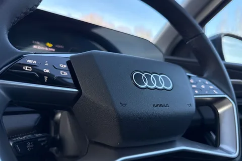 YK75JVD Audi Q6 E-Tron Q6 SUV Sport e-tron performance  225,00 kW Thumbnail #54