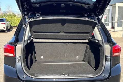 DC74BWE MG Mg Zs 1.5 Hybrid+ SE Auto Euro 6 (s/s) 5dr Thumbnail #8