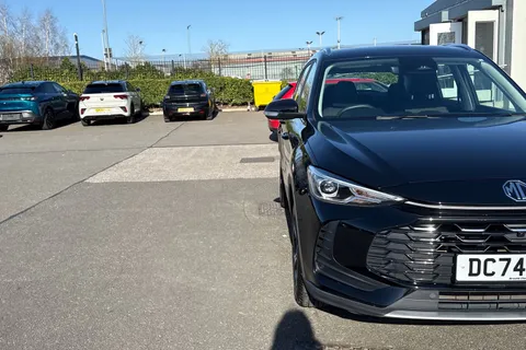 DC74BWE MG Mg Zs 1.5 Hybrid+ SE Auto Euro 6 (s/s) 5dr Thumbnail #26