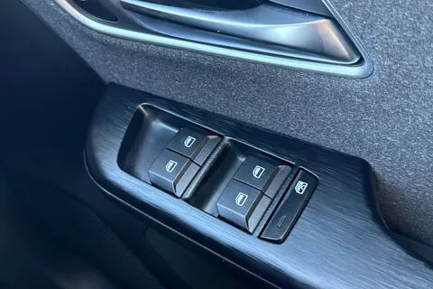 DC74BWE MG Mg Zs 1.5 Hybrid+ SE Auto Euro 6 (s/s) 5dr Thumbnail #40