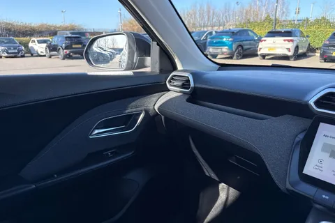 DC74BWE MG Mg Zs 1.5 Hybrid+ SE Auto Euro 6 (s/s) 5dr Thumbnail #59