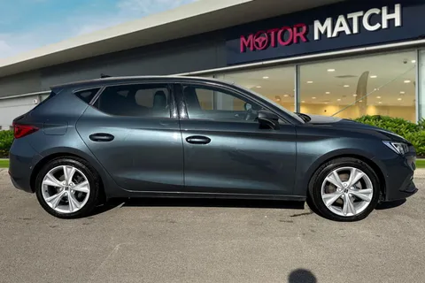 YE72EFW SEAT Leon 1.0 TSI EVO FR 5dr Thumbnail #4