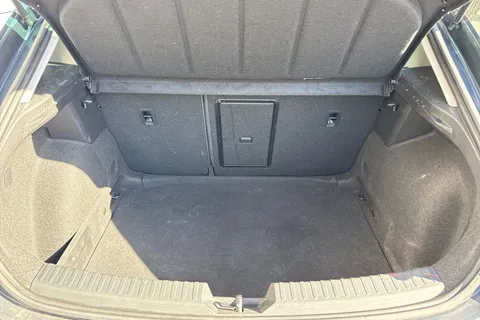 YE72EFW SEAT Leon 1.0 TSI EVO FR 5dr Thumbnail #7