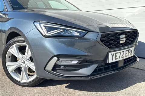 YE72EFW SEAT Leon 1.0 TSI EVO FR 5dr Thumbnail #9