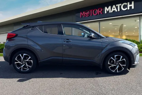 CP68EJC Toyota C-Hr 1.8 VVT-h Design CVT Euro 6 (s/s) 5dr Thumbnail #4