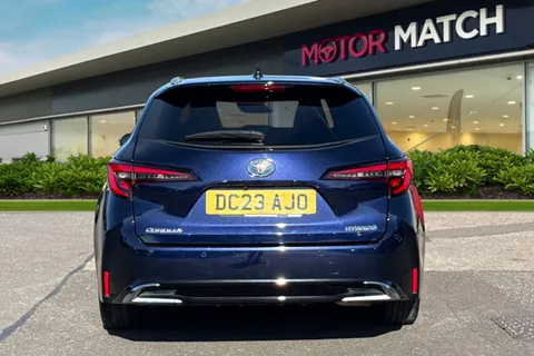 DC23AJO Toyota Corolla 1.8 VVT-h Design Touring Sports CVT Euro 6 (s/s) 5dr Thumbnail #5