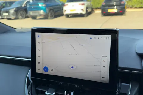 DC23AJO Toyota Corolla 1.8 VVT-h Design Touring Sports CVT Euro 6 (s/s) 5dr Thumbnail #18