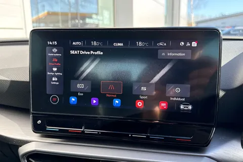 YE72EFW SEAT Leon 1.0 TSI EVO FR 5dr Thumbnail #41