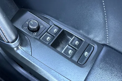 DG23EHW CUPRA Formentor 1.5 TSI V2 Euro 6 (s/s) 5dr Thumbnail #33