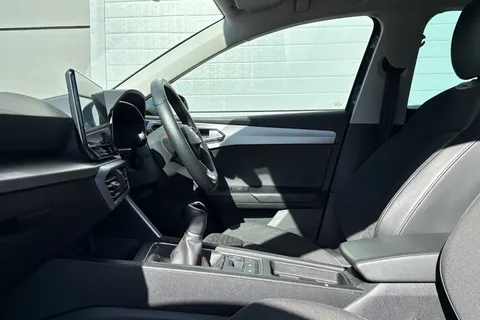 YE72EFW SEAT Leon 1.0 TSI EVO FR 5dr Thumbnail #52