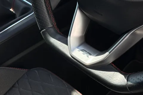 YE72EFW SEAT Leon 1.0 TSI EVO FR 5dr Thumbnail #56