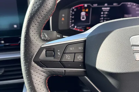 YE72EFW SEAT Leon 1.0 TSI EVO FR 5dr Thumbnail #57