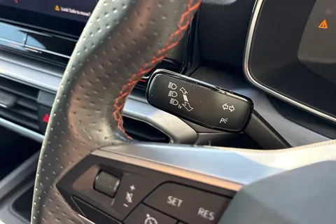 YE72EFW SEAT Leon 1.0 TSI EVO FR 5dr Thumbnail #58