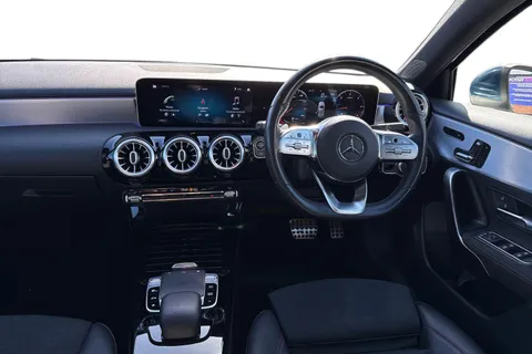 BU20DWG Mercedes-Benz A Class 2.0 A200d AMG Line (Premium Plus 2) 8G-DCT Euro 6 (s/s) 5dr Thumbnail #19