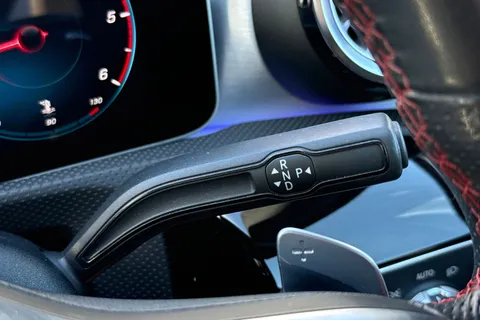 BU20DWG Mercedes-Benz A Class 2.0 A200d AMG Line (Premium Plus 2) 8G-DCT Euro 6 (s/s) 5dr Thumbnail #24