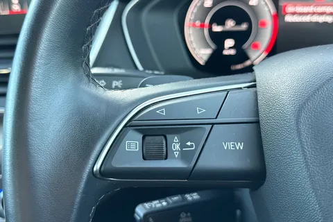 GD22ETL Audi Q5 Sport 40 TDI quattro 204 PS S tronic Thumbnail #28