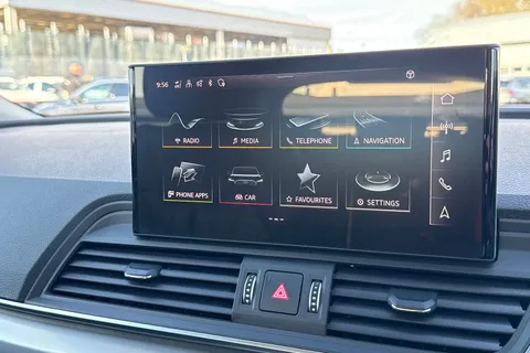 GD22ETL Audi Q5 Sport 40 TDI quattro 204 PS S tronic Thumbnail #36