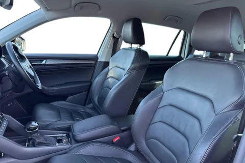 LO72YVC Škoda Kodiaq 1.5 TSI ACT SE L Executive DSG Euro 6 (s/s) 5dr (7 Seat) Thumbnail #17