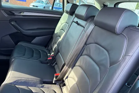 LO72YVC Škoda Kodiaq 1.5 TSI ACT SE L Executive DSG Euro 6 (s/s) 5dr (7 Seat) Thumbnail #20