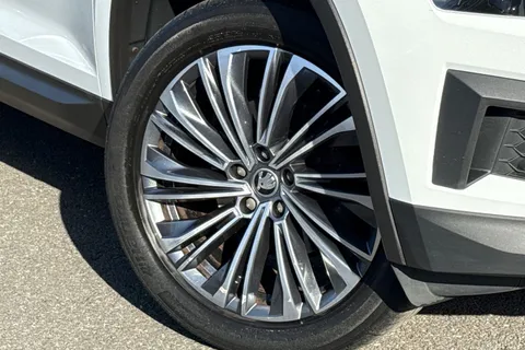 LO72YVC Škoda Kodiaq 1.5 TSI ACT SE L Executive DSG Euro 6 (s/s) 5dr (7 Seat) Thumbnail #29