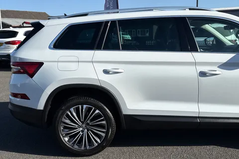 LO72YVC Škoda Kodiaq 1.5 TSI ACT SE L Executive DSG Euro 6 (s/s) 5dr (7 Seat) Thumbnail #32
