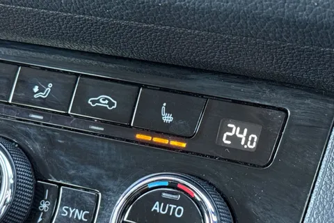 LO72YVC Škoda Kodiaq 1.5 TSI ACT SE L Executive DSG Euro 6 (s/s) 5dr (7 Seat) Thumbnail #49