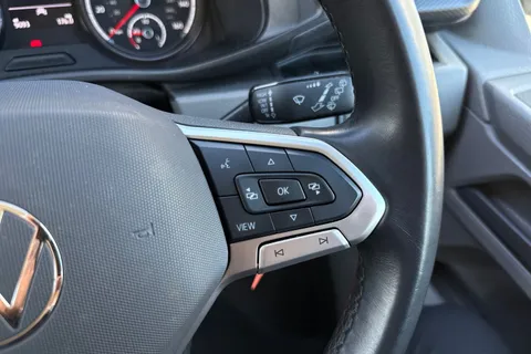 PF74MRX Volkswagen Transporter 2.0 TDI 150 Highline Van DSG Thumbnail #43