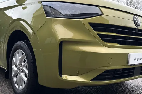 BA25KXR Volkswagen Transporter 2.0 TDI 150 Commerce Pro Van 8sp Automatic Thumbnail #9