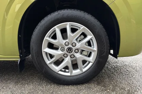 BA25KXR Volkswagen Transporter 2.0 TDI 150 Commerce Pro Van 8sp Automatic Thumbnail #12