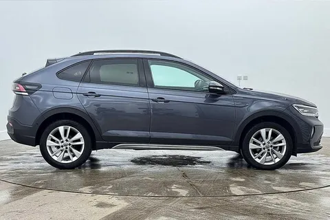 GJ25UMU Volkswagen Taigo 1.0 TSI 115 Match 5dr ⭐ 'IQ.Light' LED Matrix headligh | Light & Sight pack Thumbnail #4