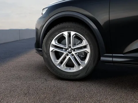  Audi Q5 2.0 TDI Sport S Tronic quattro Euro 6 (s/s) 5dr Thumbnail #7