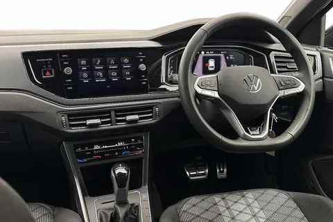 KS25PZF Volkswagen Polo 1.0 TSI 115 R-Line 5dr DSG Thumbnail #2