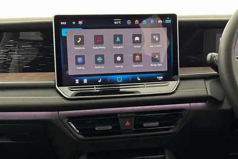 GD75FOC Volkswagen Tayron 2.0 TDI Elegance 5dr DSG7 [7 Seat] Thumbnail #12