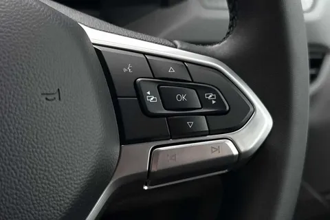 KY25PUK Volkswagen Transporter 2.0 TDI 150 Commerce Plus Van Thumbnail #45