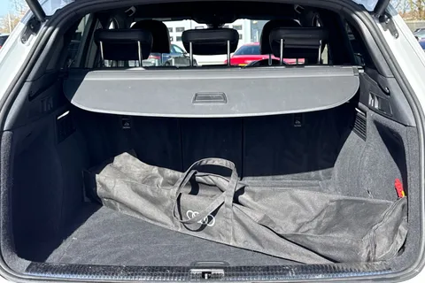 7 of 51 for Audi Q5 Black Edition 40 TDI quattro 190 PS S tronic