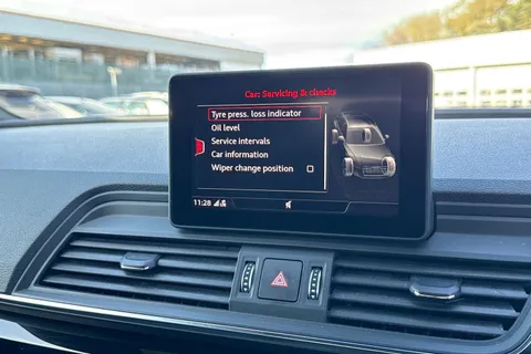 34 of 51 for Audi Q5 Black Edition 40 TDI quattro 190 PS S tronic