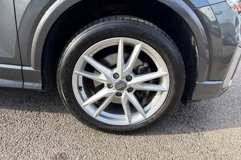 12 of 52 for Audi Q2 S line 1.0 TFSI 116 PS 6-speed