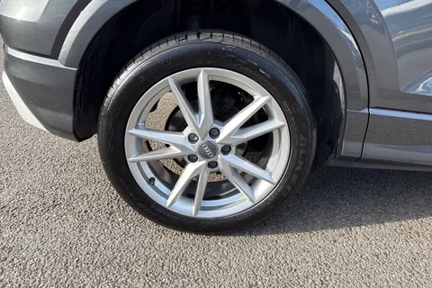 13 of 52 for Audi Q2 S line 1.0 TFSI 116 PS 6-speed