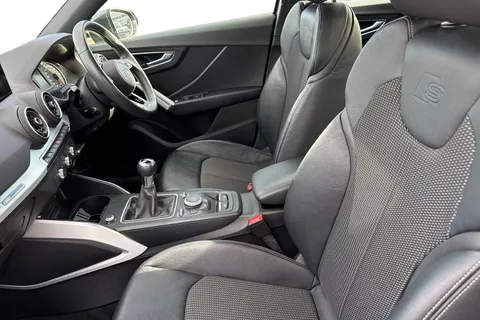 16 of 52 for Audi Q2 S line 1.0 TFSI 116 PS 6-speed