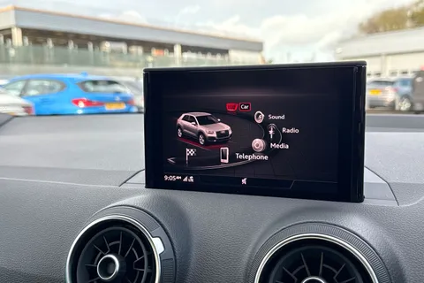 31 of 52 for Audi Q2 S line 1.0 TFSI 116 PS 6-speed