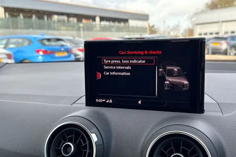 34 of 52 for Audi Q2 S line 1.0 TFSI 116 PS 6-speed