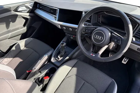 KR25SVL Audi A1 S line 30 TFSI  116 PS S tronic Thumbnail #15