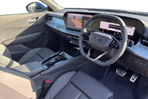 Audi Q3 1.5 TFSI S line S Tronic Euro 6 (s/s) 5dr Thumbnail #14