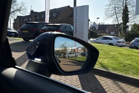 Audi Q3 1.5 TFSI S line S Tronic Euro 6 (s/s) 5dr Thumbnail #21