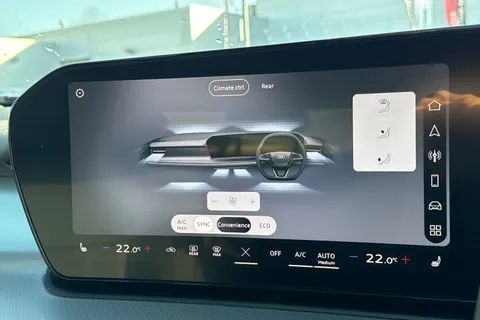 Audi Q3 1.5 TFSI S line S Tronic Euro 6 (s/s) 5dr Thumbnail #22