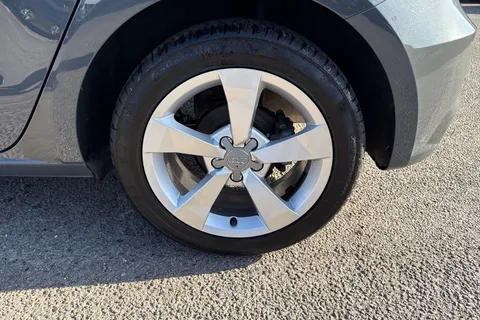 11 of 51 for Audi A1 1.4 TFSI Sport Sportback Euro 6 (s/s) 5dr (Nav)