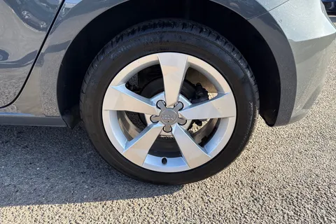 12 of 51 for Audi A1 1.4 TFSI Sport Sportback Euro 6 (s/s) 5dr (Nav)